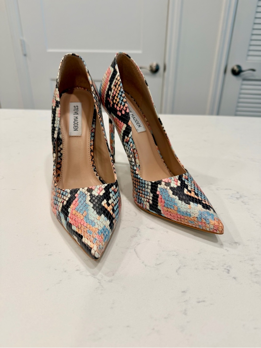 Steve Madden Vala Multicolor Snake-Print Pointed Pumps